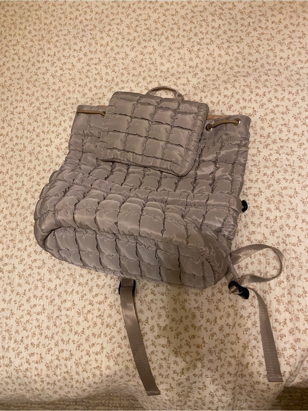 Quilted Lightweight Women's Puffer Backpack